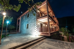 ΞΕΝΩΝΑΣ ΚΥΨΕΛΗ  by night